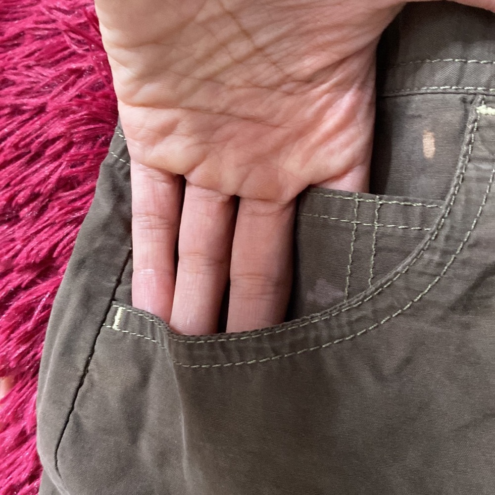 Brown shorts - Picture 6 of 13